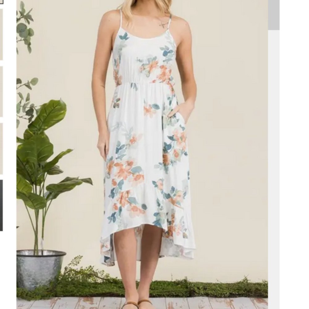 NWT Ivory Spaghetti Strap Summer Pocket Dress